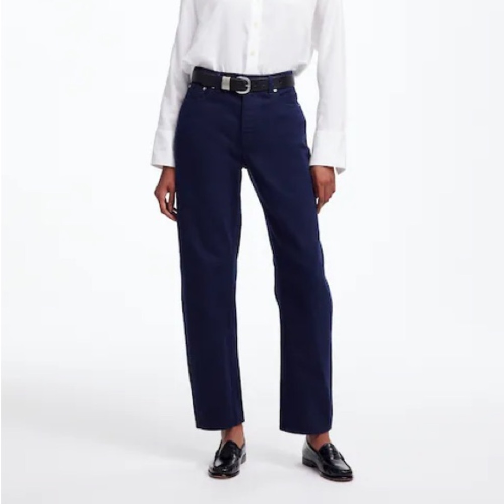 Madewell Darted Barrel Leg Jean in Garment Dye